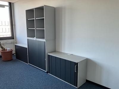 Overview picture of cabinet (3x)